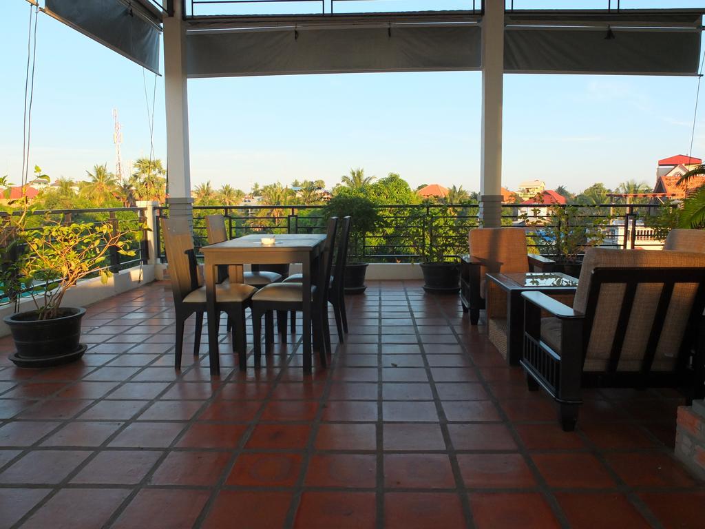 Baby Elephant Boutique Hotel Siem Reap Exterior photo