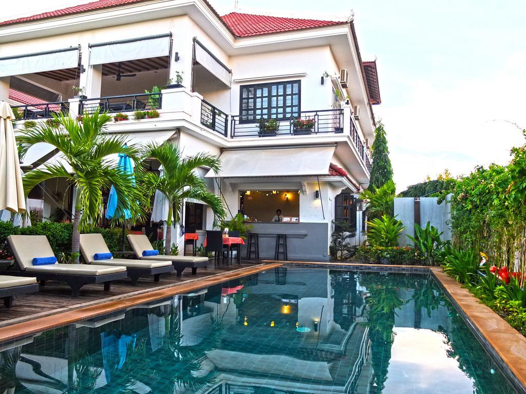 Baby Elephant Boutique Hotel Siem Reap Exterior photo