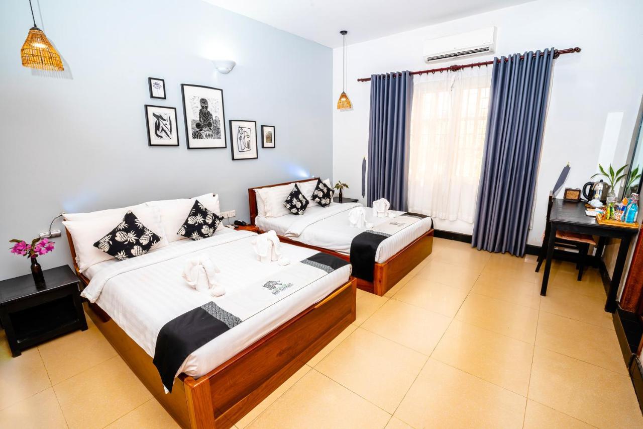 Baby Elephant Boutique Hotel Siem Reap Exterior photo